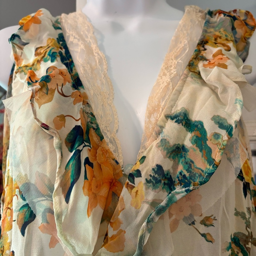 By Anthropologie Sleeveless Trailing Ruffle Blouse S NWT - Picture 15 of 16